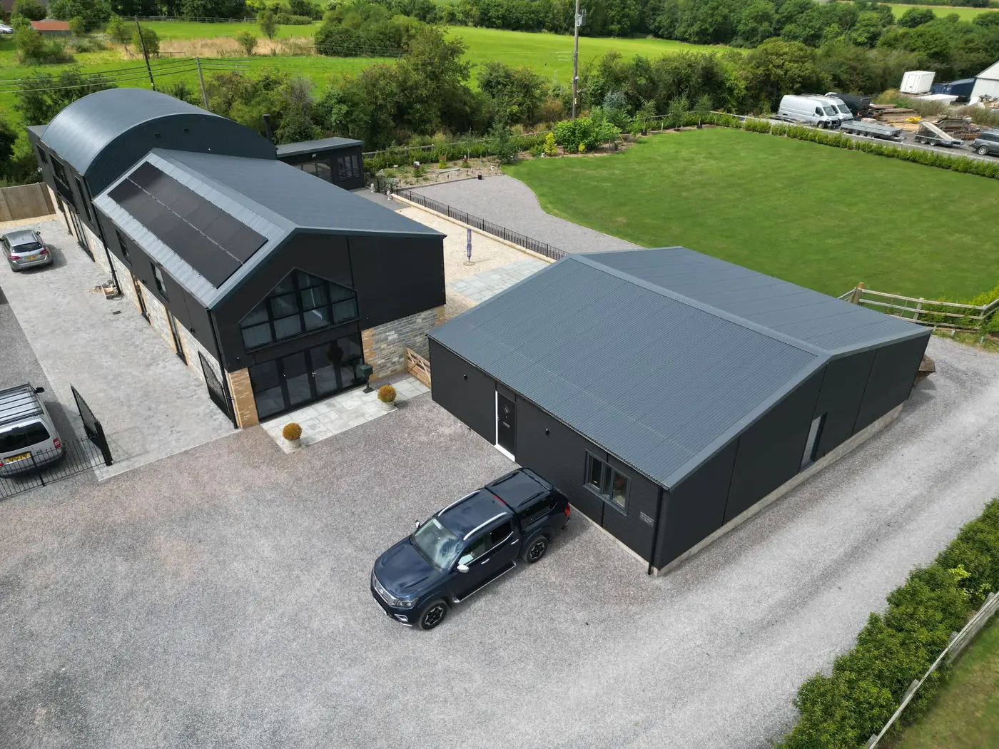 Converted barn house and garage at Stoney Ridge Farm