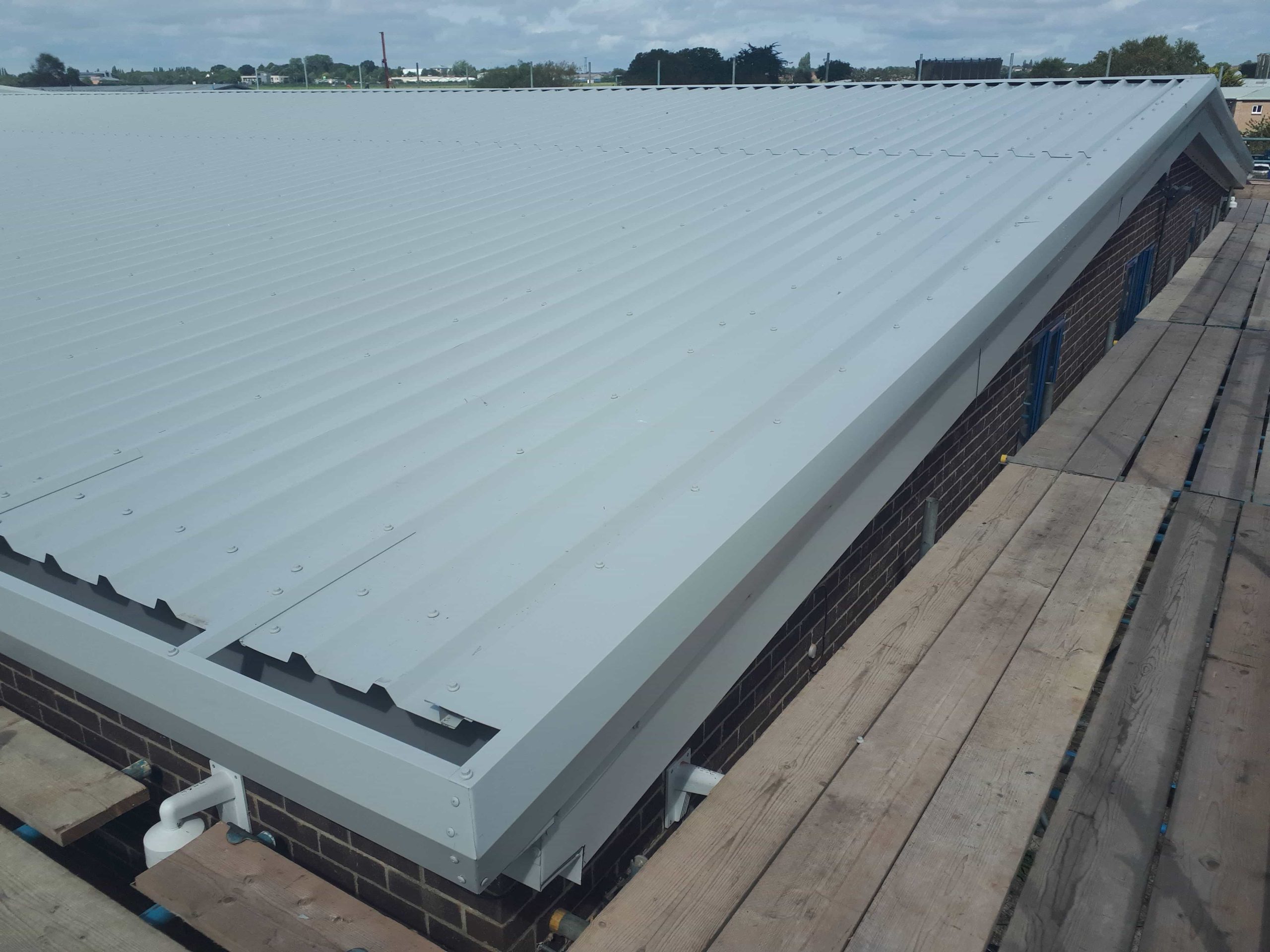 Business Park Refurbishment - Barlett Court | Tek Clad